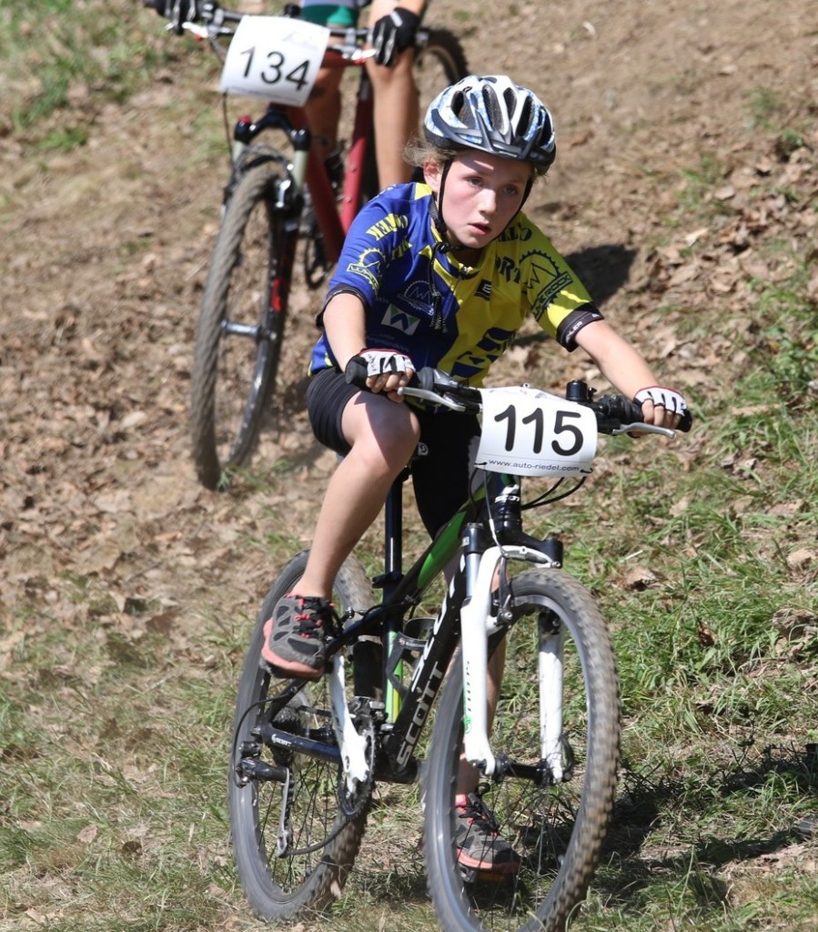 Hannah Möttig fährt ein tolles Rennen in Schwarzenberg