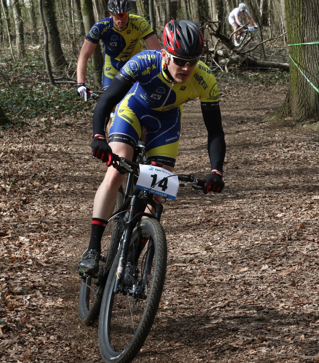 Hagen und Flori im Eliterennen in Bautzen