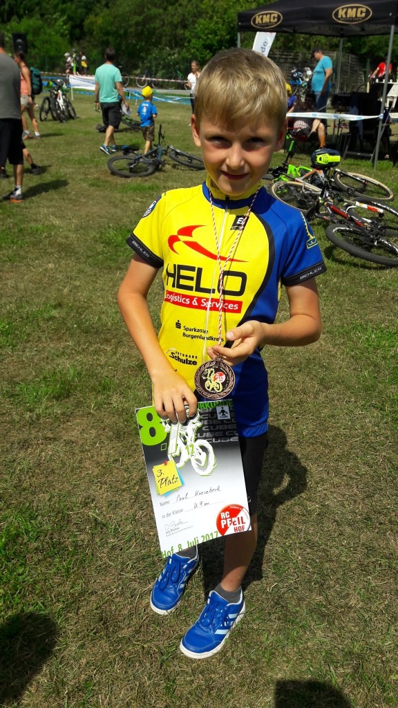 Paul freut sich über Bronze 