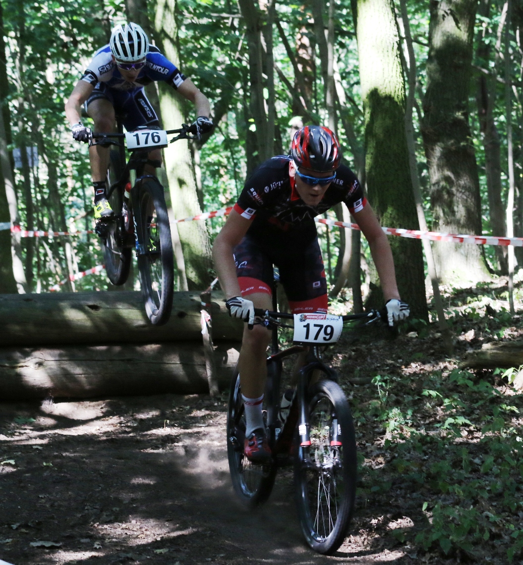 Pascal (vorn) im harten Fight mit Immanuel (Radunion)