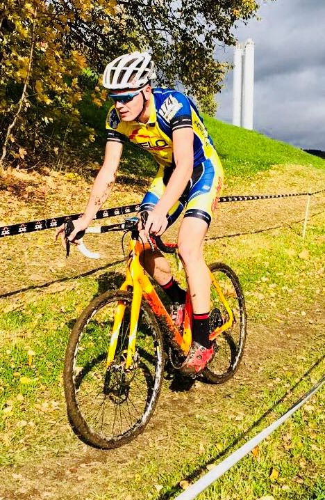 Pascal auf seinem neuen Sportgerät