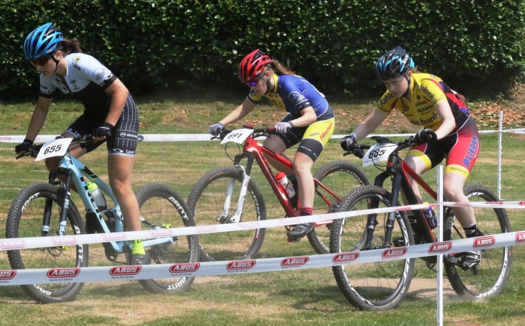 Johanna beim XCO-Rennen in Wetter