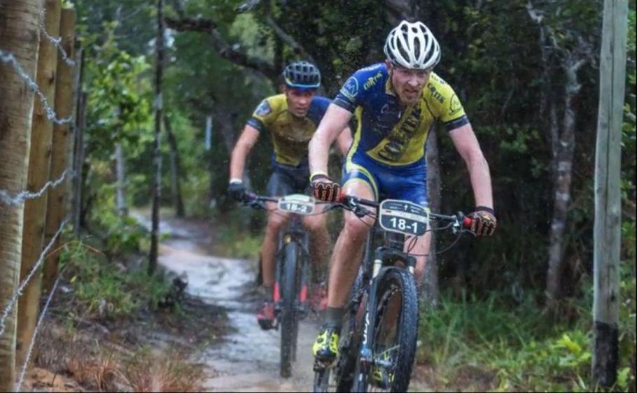 Der White Rock - Express im südamerikanschen Regen