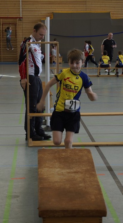 Paul gewinnt in der U11 (hier beim Gewandheitslauf)