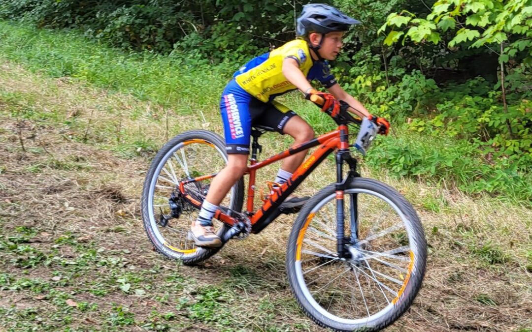 Lauf zum XCO BikeCup in Elstra im Bikepark